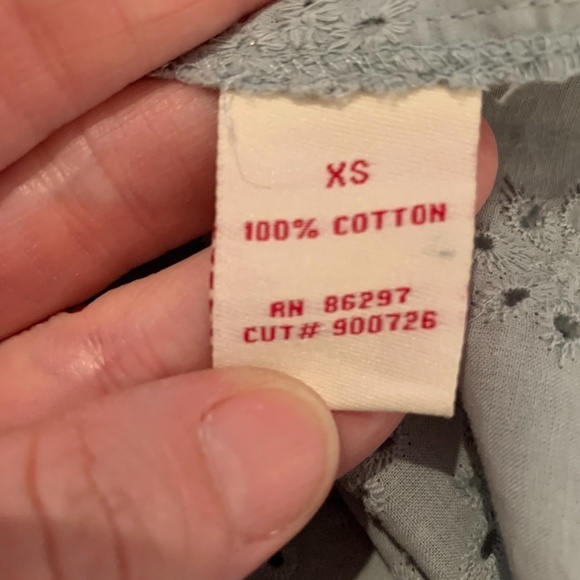 Vertigo Ruffle Front Eyelet Blouse XS - Picture 5 of 7